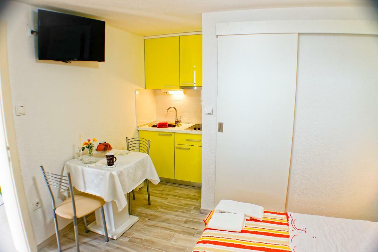 דרזניצה Studio Apartman Papic מראה חיצוני תמונה